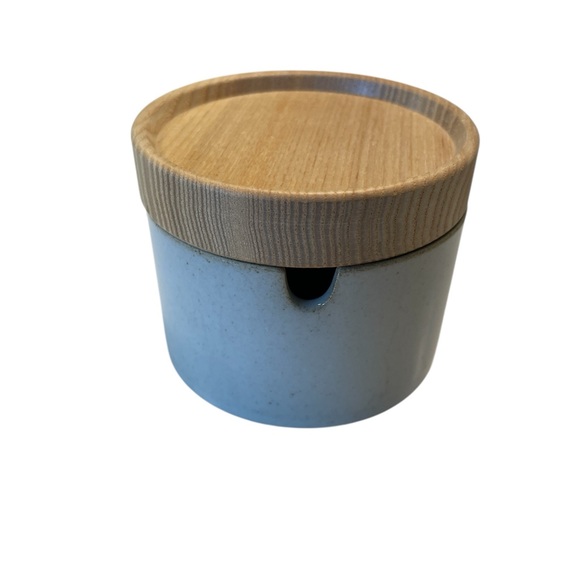 Hasami Porcelain Stackable Porcelain Mugs and sugar bowl with Lid Japan Grey - Picture 2 of 3